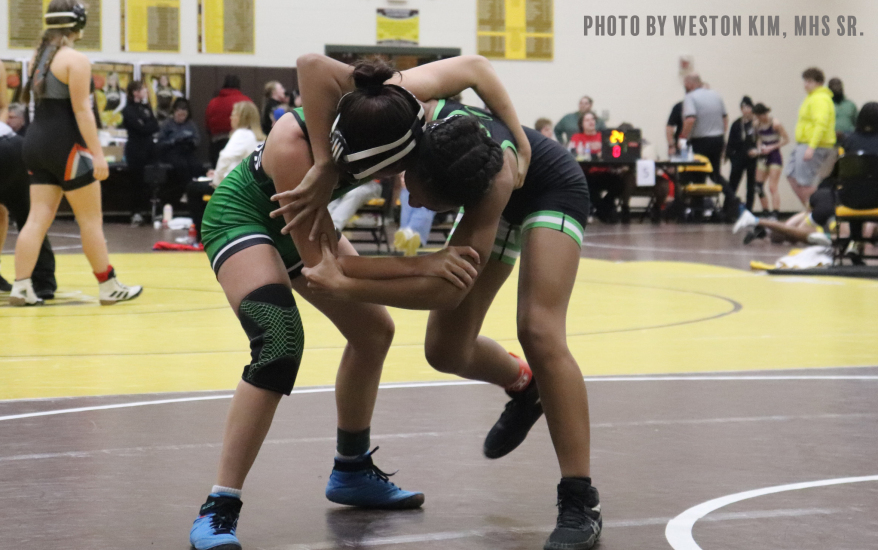 girls wrestling